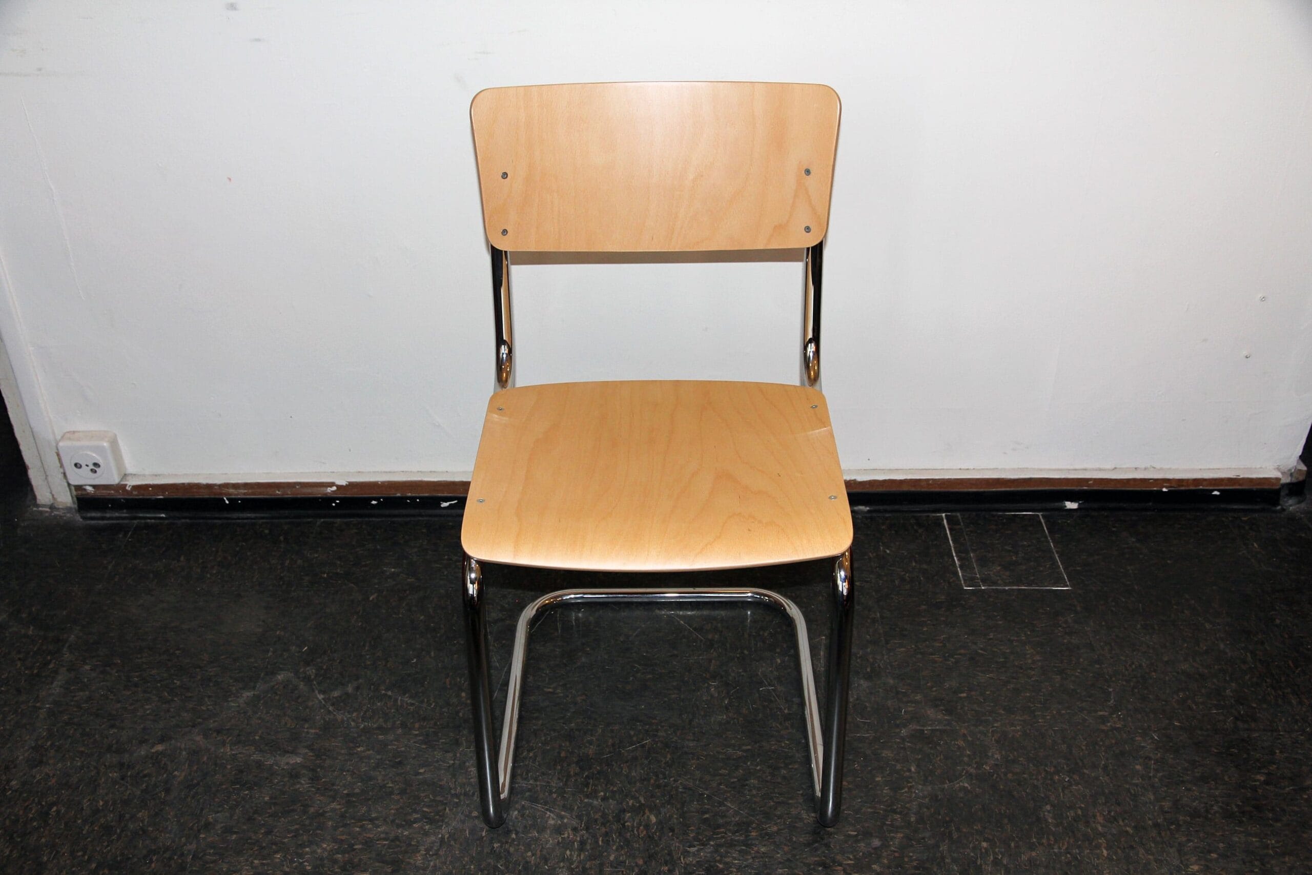 S 43 Freischwinger Stuhl – Mart Stam
