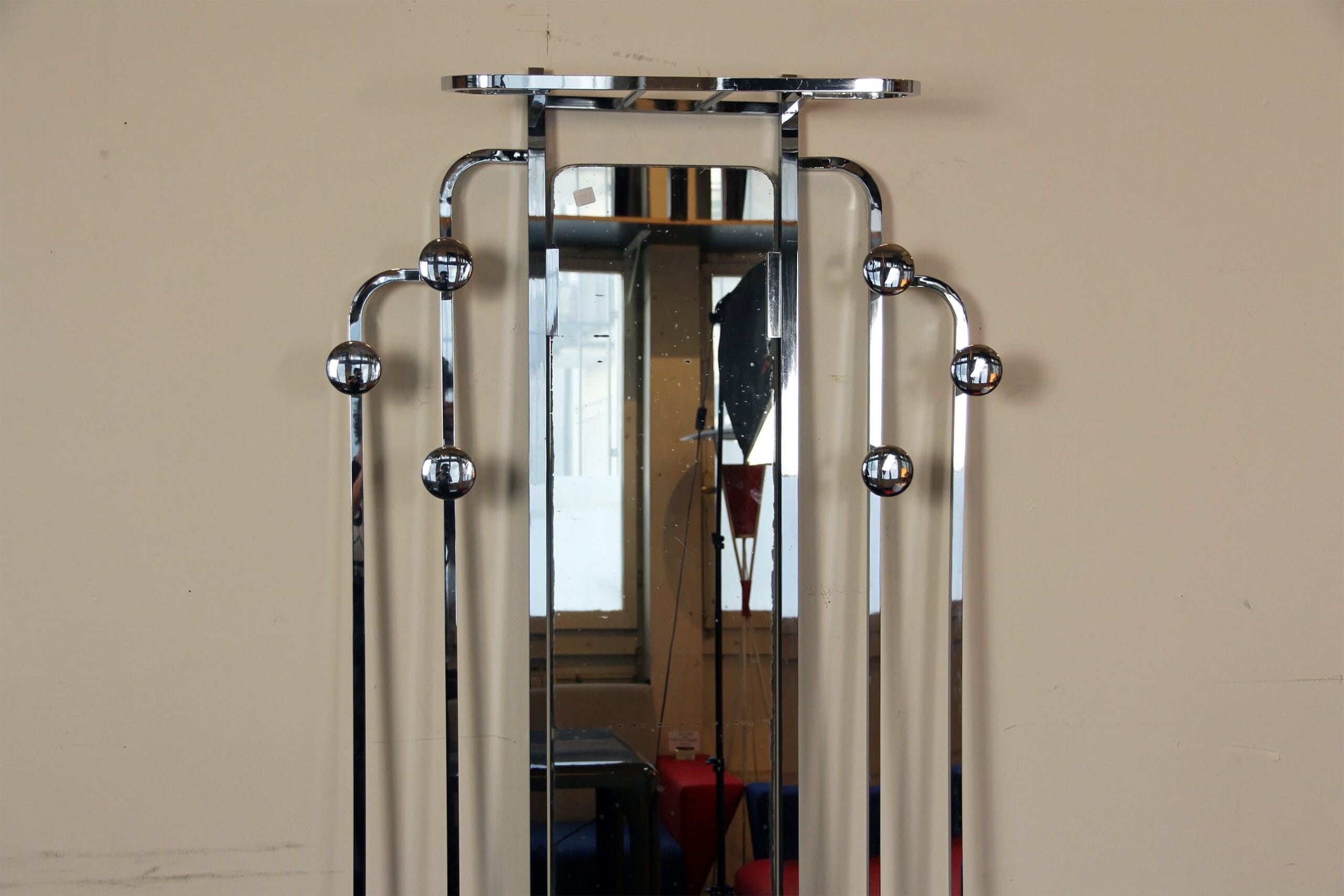 Art Deco Garderobe