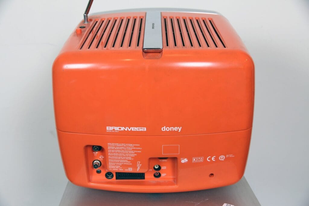 Doney Fernseher
