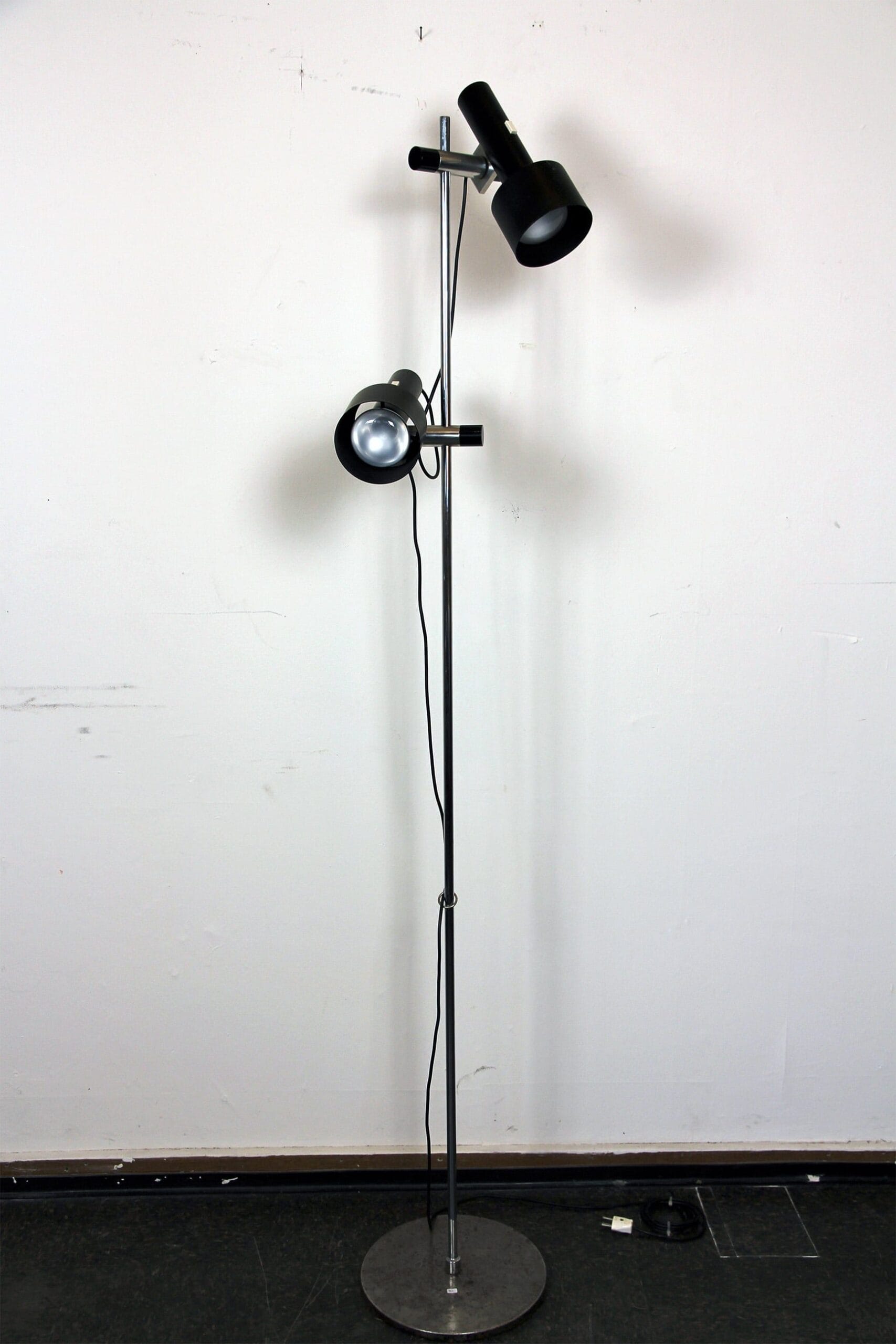 Ständerlampe mit 2 Spots