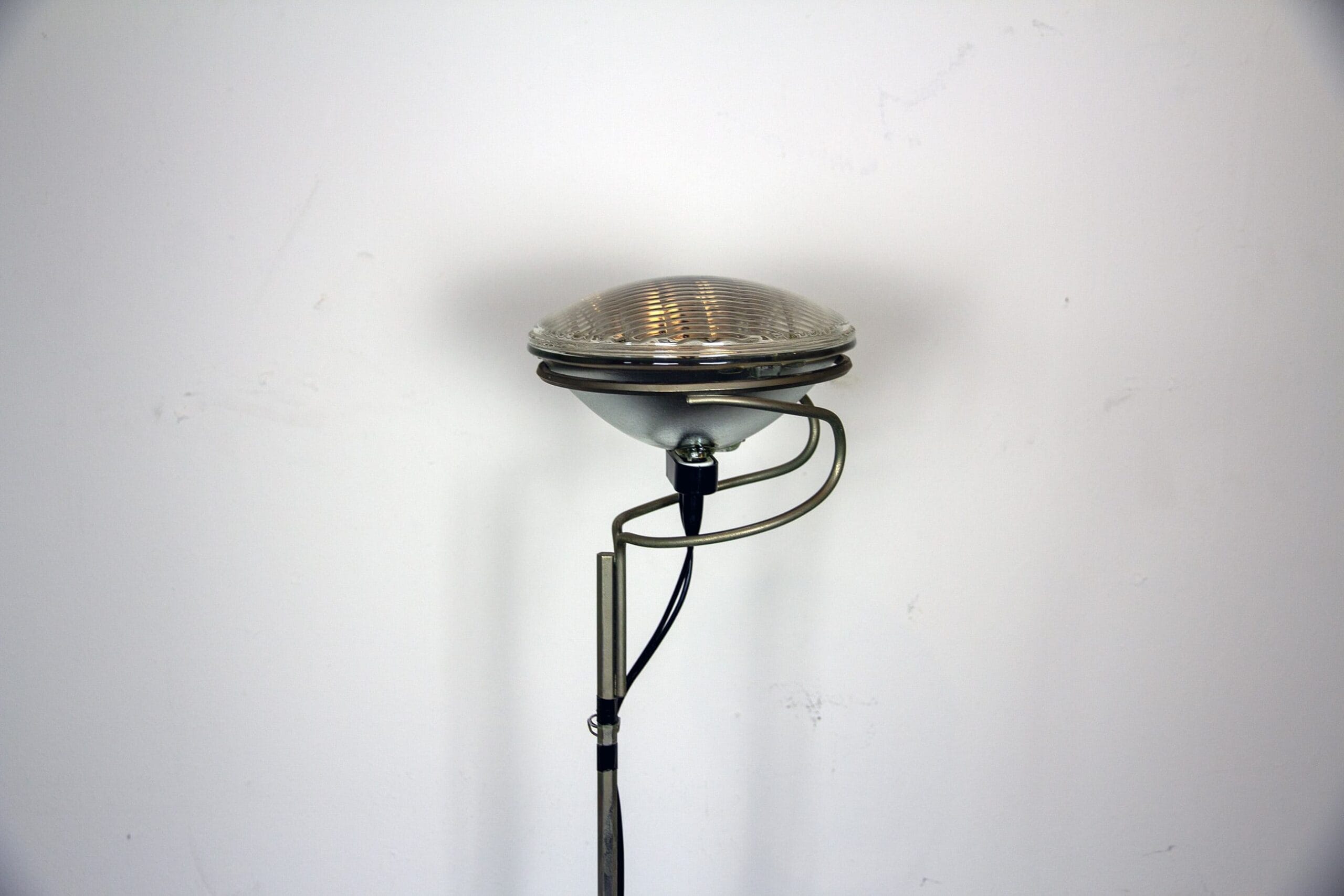 Flos Toio floor lamp - Achille and Pier Giacomo Castiglioni