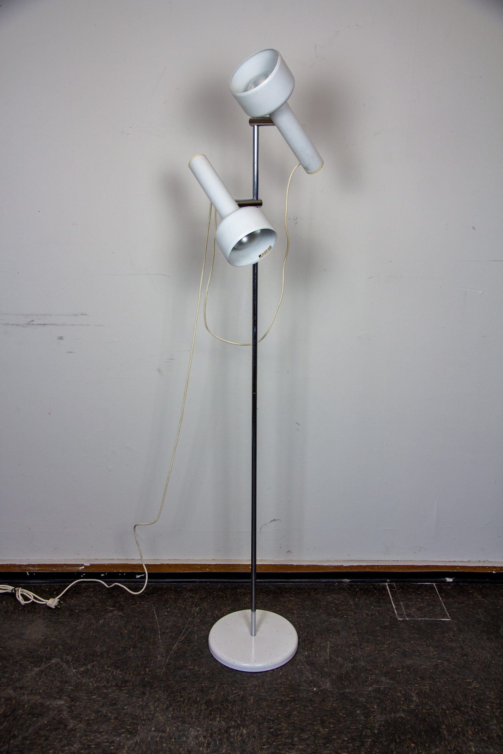 Floor lamp with 2 spots white