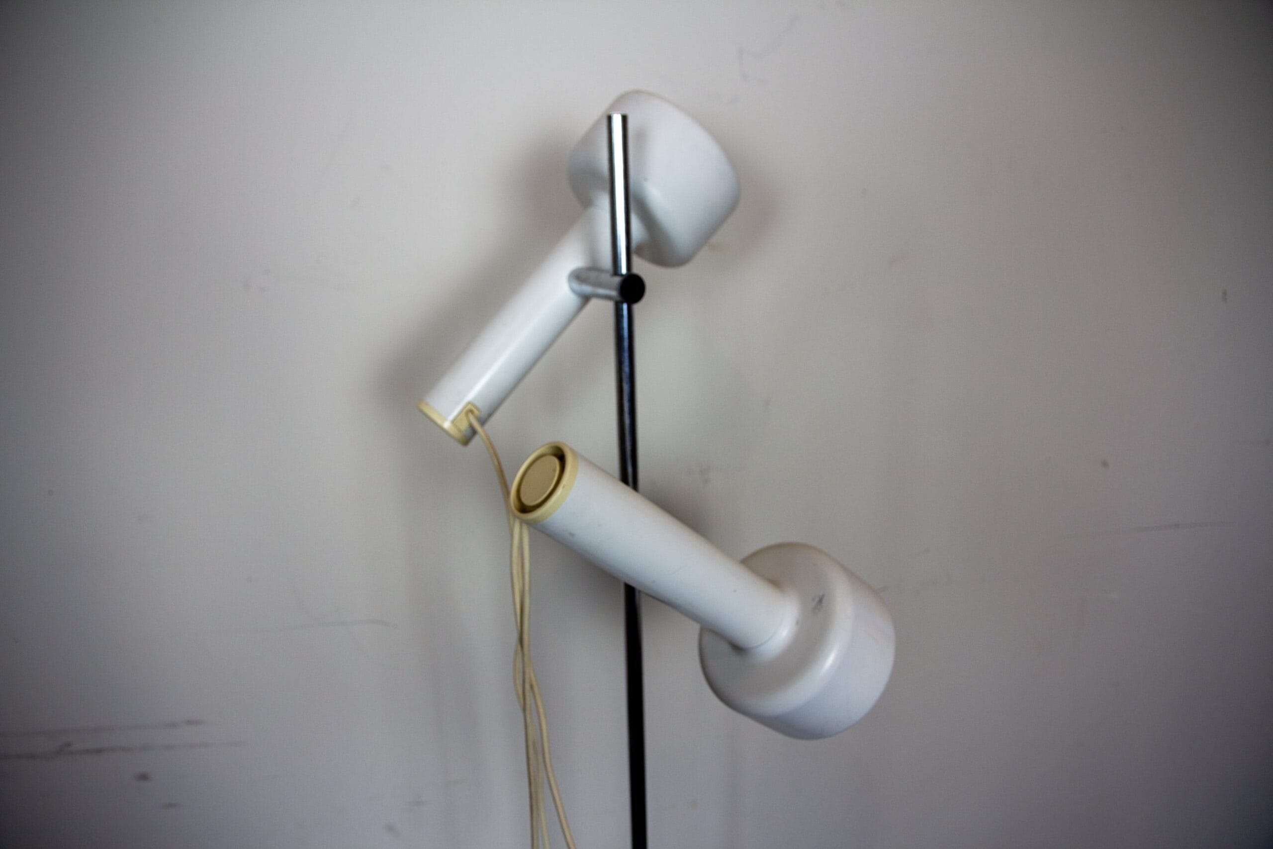 Floor lamp with 2 spots white
