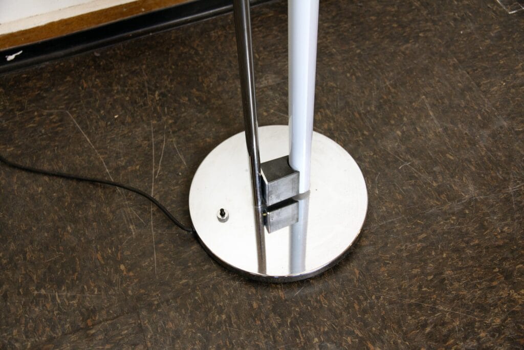 Stehleuchte Tube Light
